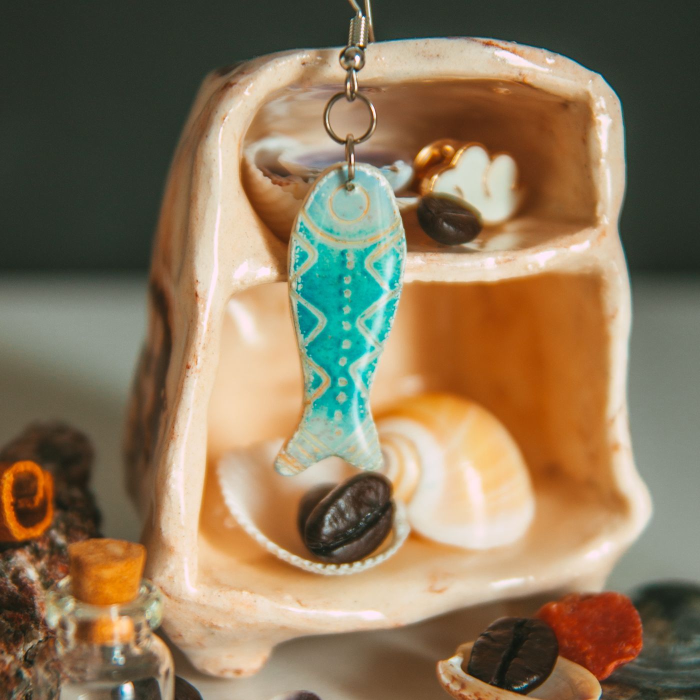 Clay Zipper Pulls (Set of 4) — detail